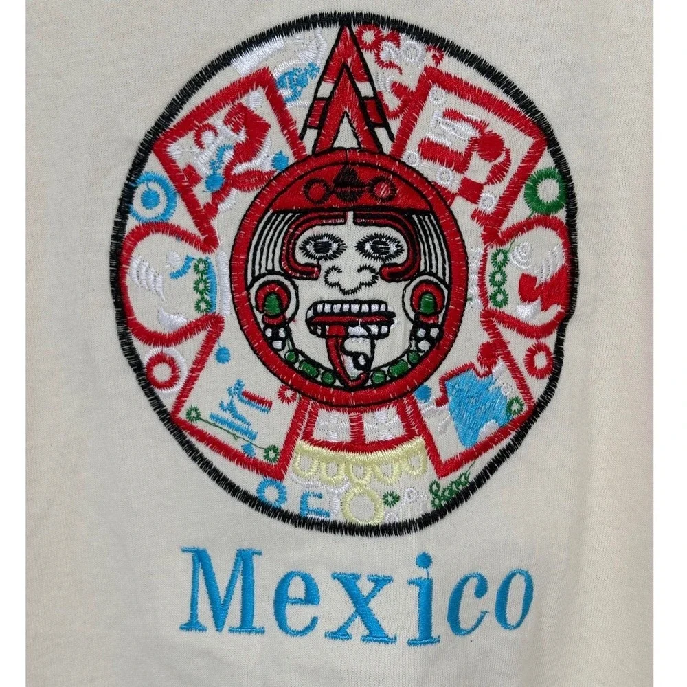 Vintage Yazbek T-Shirt Cream Embroidered‎ Aztec Calendar Mexico 100% Cotton XL